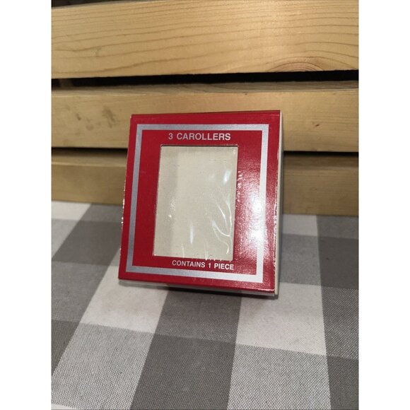 Vintage Christmas Village 3 Carollers Figurine 1990 EPI International Porcelain - Picture 8 of 8